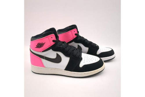 ナイキ（NIKE）のIR JORDAN 1 RETRO HIGH OG