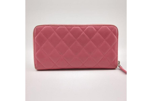 長財布のシャネル（CHANEL）