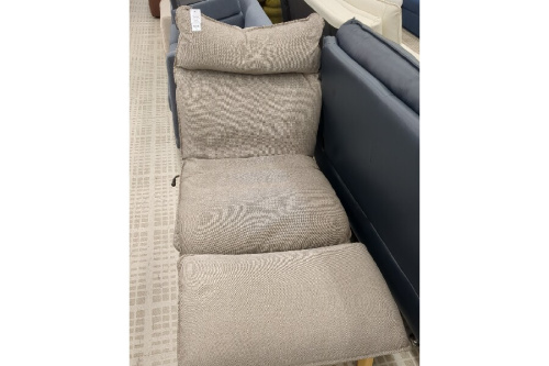 家具のソファー