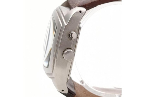 フォッシル(FOSSIL)