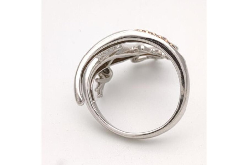 25年08月07日：画像６