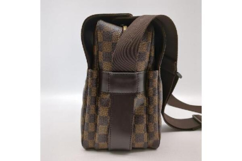 ルイ・ ヴィトン（LOUIS VUITTON）