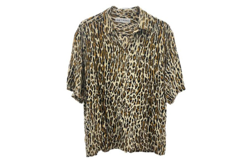 ファッションのトップス