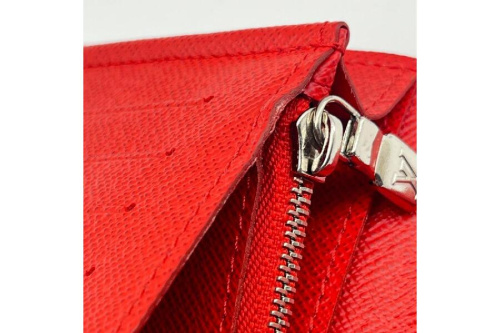 シュプリーム(Supreme)