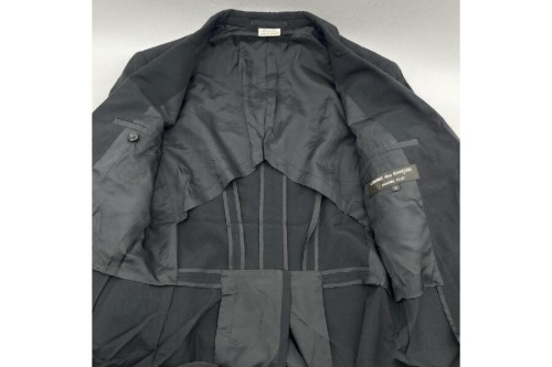 コムデギャルソン(COMME des GARCONS)