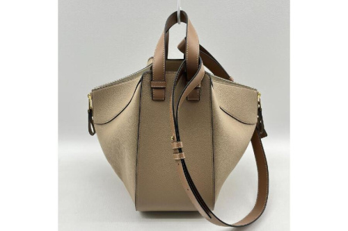 ハンドバッグのロエベ（LOEWE）