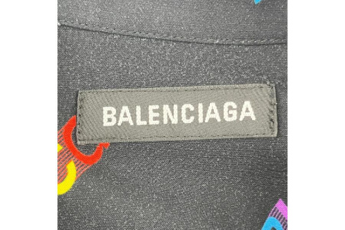 バレンシアガ（Balenciaga）
