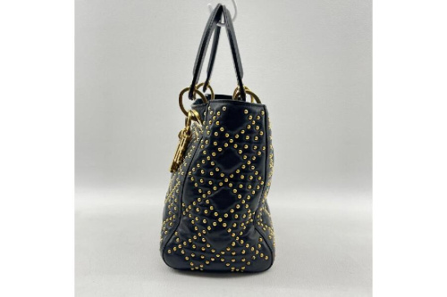 ディオール（DIOR）