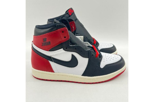 スニーカーのナイキ(NIKE)