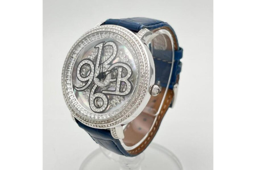 クオーツ式時計のブリラミコ