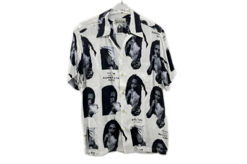 ファッションのアロハシャツ