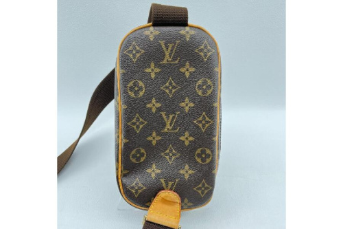ボディバッグのルイ・ ヴィトン（LOUIS VUITTON）