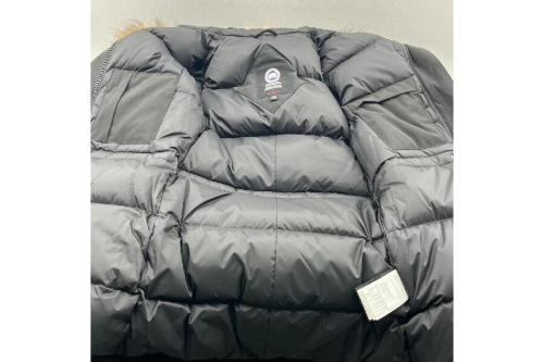 カナダグース（CANADA GOOSE）
