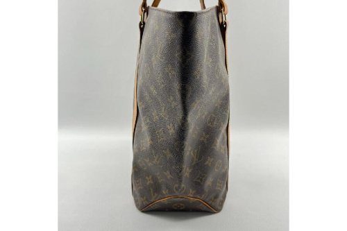 ショルダーバッグのルイ・ ヴィトン(LOUIS VUITTON)