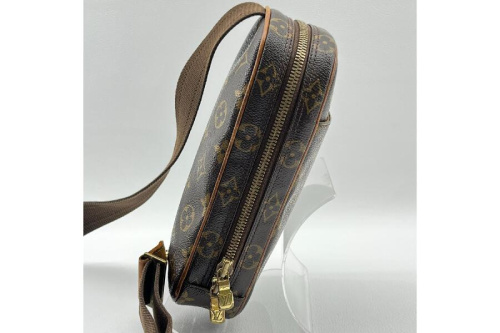 ルイ・ ヴィトン（LOUIS VUITTON）