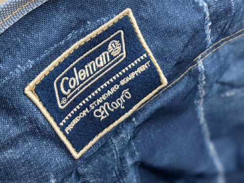 アウトドアのコールマン