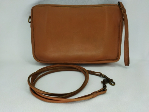 ブランドバッグ・財布のCOACH