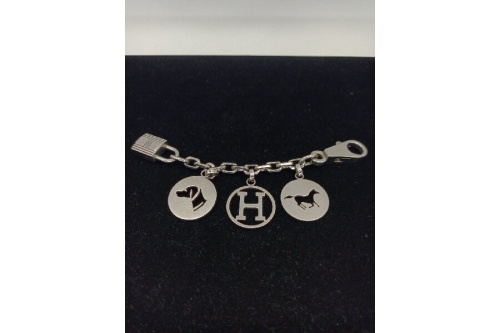 ブランドバッグ・財布のピックアップ