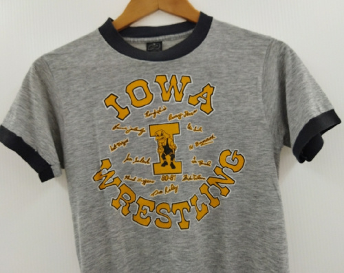 リサイクルショップのヴィンテージTシャツ