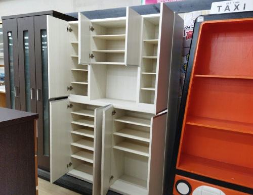 収納家具のシューズラック
