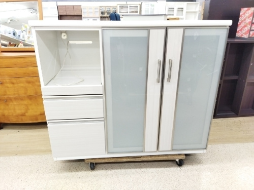 中古家具のキッチンカウンター