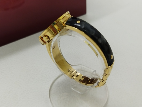 レディースのクオーツ