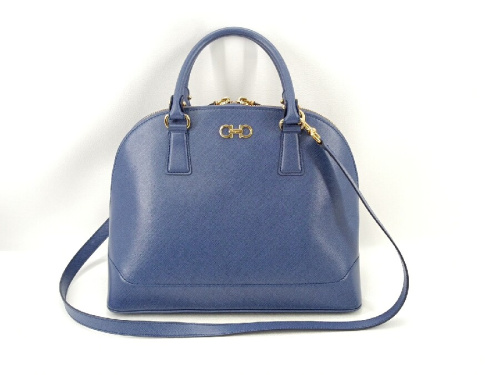 ブランドバッグ・財布のSalvatore　Ferragamo