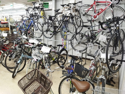 自転車のロードバイク