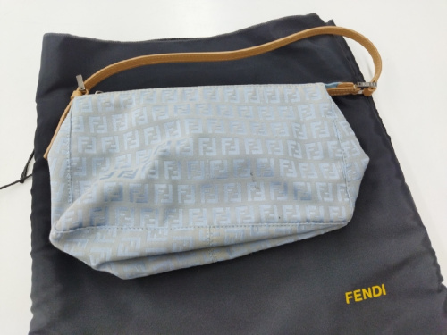 フェンディのズッカ