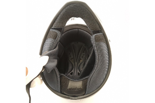 ヘルメットのSHOEI