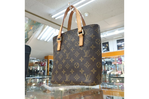 ブランドバッグ・財布のピックアップ磐田店