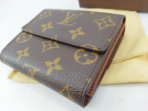 3つ折り財布のルイ・ ヴィトン（LOUIS VUITTON）