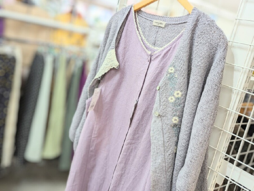 ファッションのワンピース