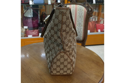 トートバッグのグッチ（GUCCI）