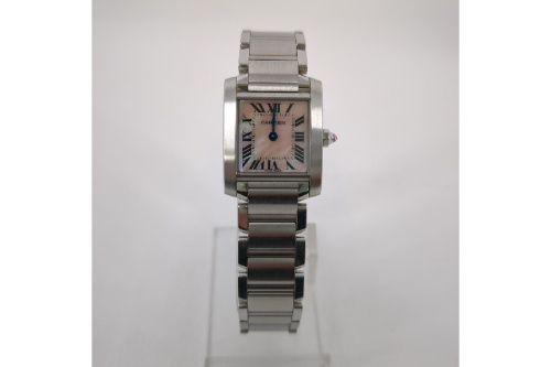 クオーツ式時計のカルティエ（Cartier）