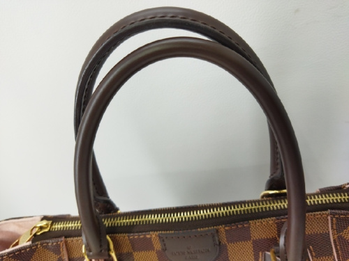 ショルダーバッグのルイ・ ヴィトン（LOUIS VUITTON）