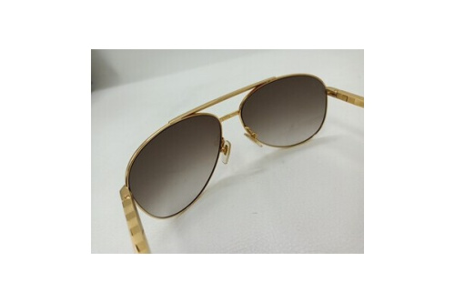 アティチュード　パイロットのダミエ