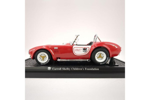 京商のセルビーコブラ