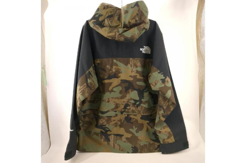 ザ・ノース・フェイス（The North Face）のライトジャケット