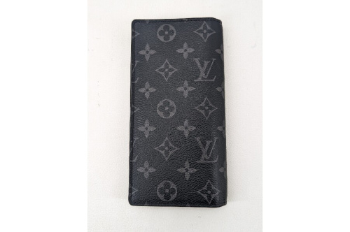 長財布のルイ・ ヴィトン（LOUIS VUITTON）