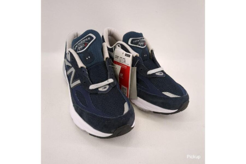 スニーカーのニューバランス(New Balance)