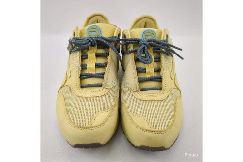 スニーカーのナイキ(NIKE)