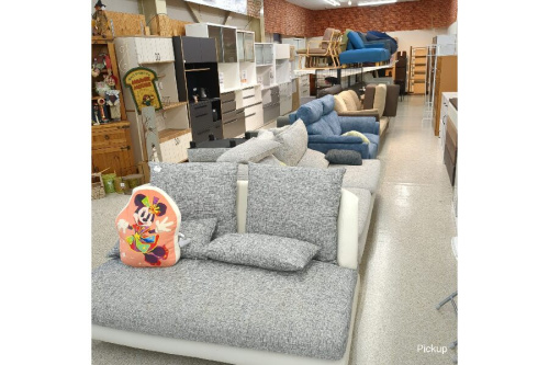 家具のソファー