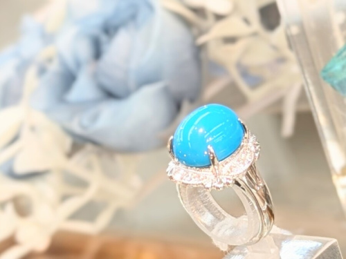 ジュエリーのプラチナ