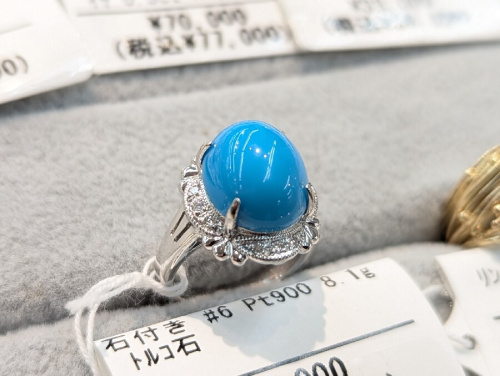 プラチナのターコイズ