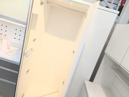 クローゼットのニトリ