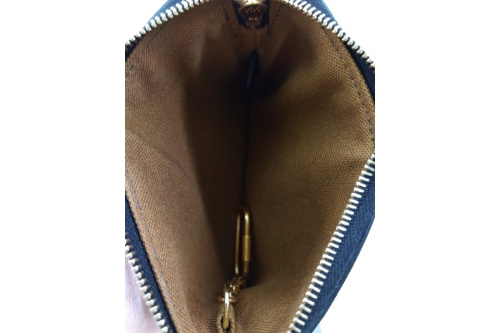 セリーヌ(CELINE)のピックアップ磐田店