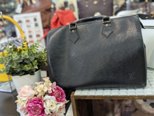 バッグのハンドバッグ