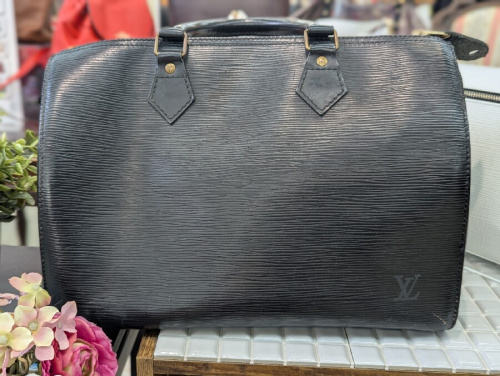 ハンドバッグのルイヴィトン