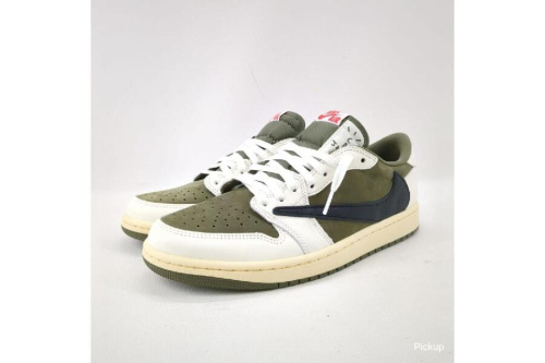 シューズ・靴のスニーカー